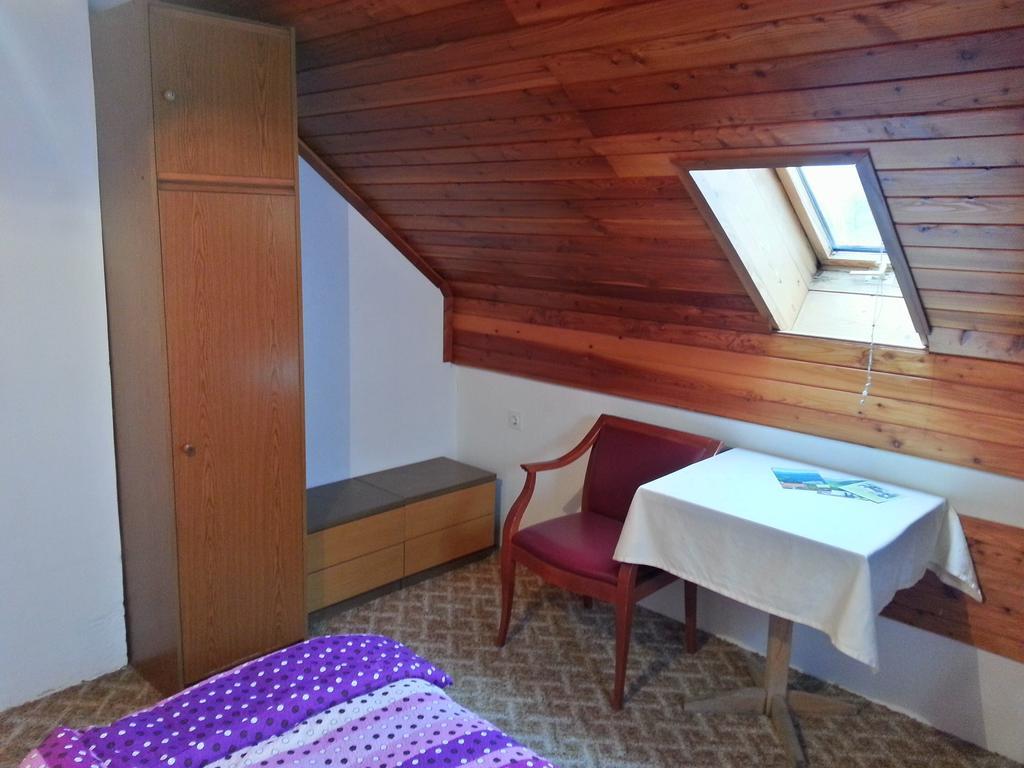 Guest House Beli Kamen Vojsko Ngoại thất bức ảnh