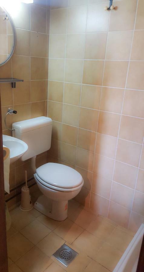 Guest House Beli Kamen Vojsko Ngoại thất bức ảnh